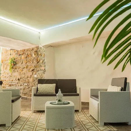 Rhelizeone&spa جميل