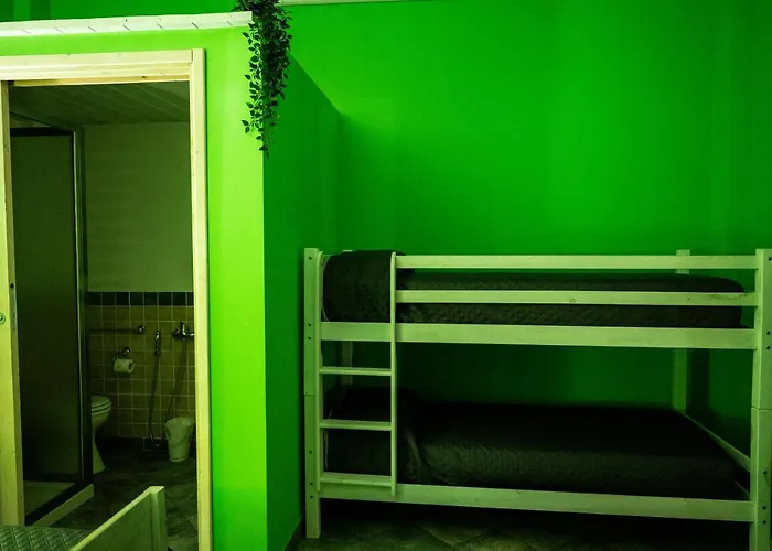 Rhelizeone & جميل Bed & Breakfast 3*