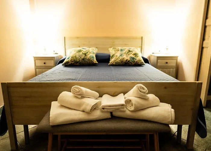 Bed & Breakfast Rhelizeone & جميل