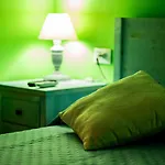 Bed & Breakfast Rhelizeone & جميل 3*