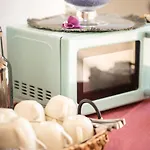 Bed & Breakfast Rhelizeone & جميل Palermo