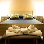 Bed & Breakfast Rhelizeone & جميل