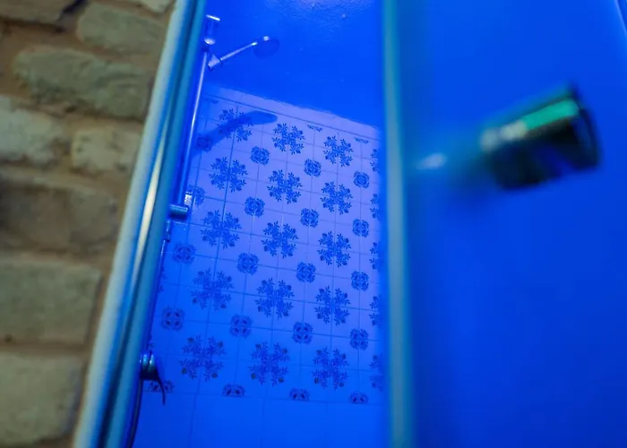 Rhelizeone & جميل B&B 팔레르모