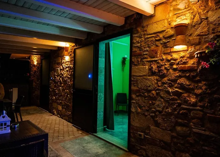 Rhelizeone & جميل