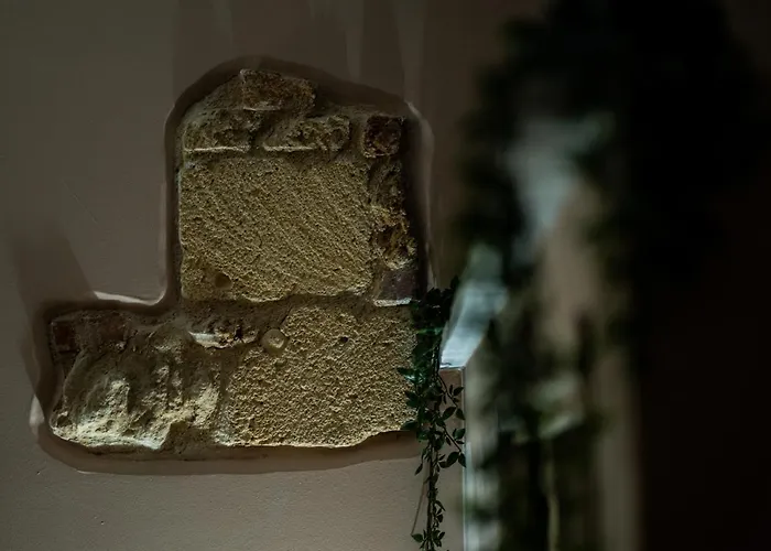 住宿加早餐酒店 Rhelizeone & جميل 3*